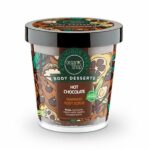 Το θερμαντικό απολεπιστικό σώματος Hot Chocolate παρέχει ήπια αναζωογόνηση στην άτονη επιδερμίδα πλημμυρίζοντας τις αισθήσεις με ένα εξωτικό άρωμα.