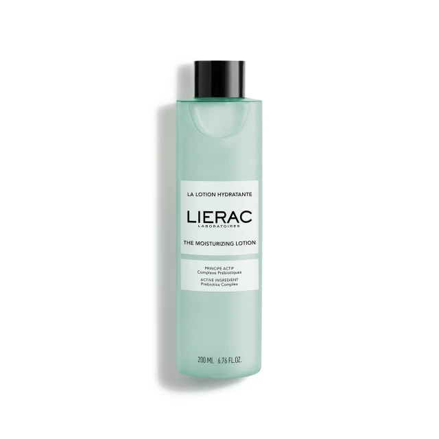 Νερό με μικύλλια από τη Lierac που αφαιρεί αποτελεσματικά το μακιγιάζ και τους ρύπους από πρόσωπο και μάτια.